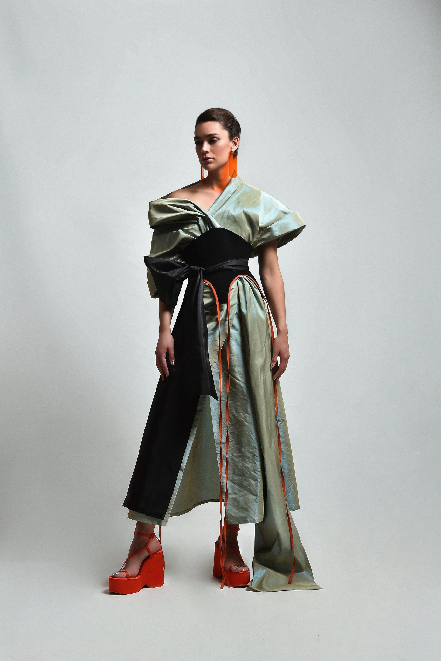 Long kimono made of luminous taffeta material with neon color